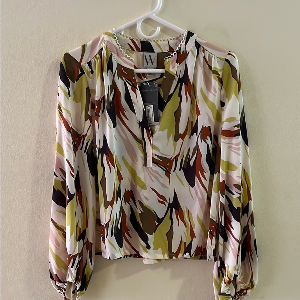 NWT Worthington Summer Splash Lightweight Patterned Blouse Petite Small